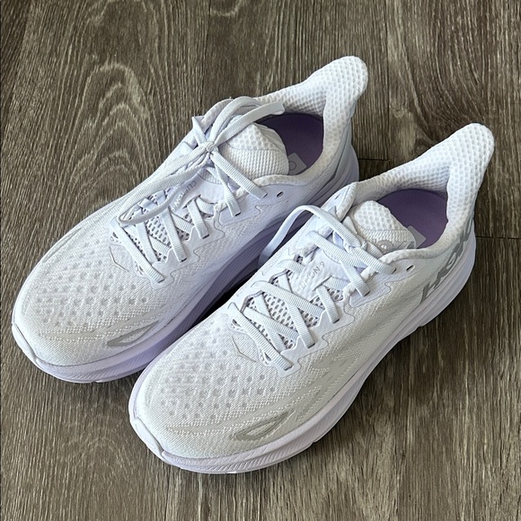 HOKA CLIFTON 9 SNEAKERS - Picture 1 of 15